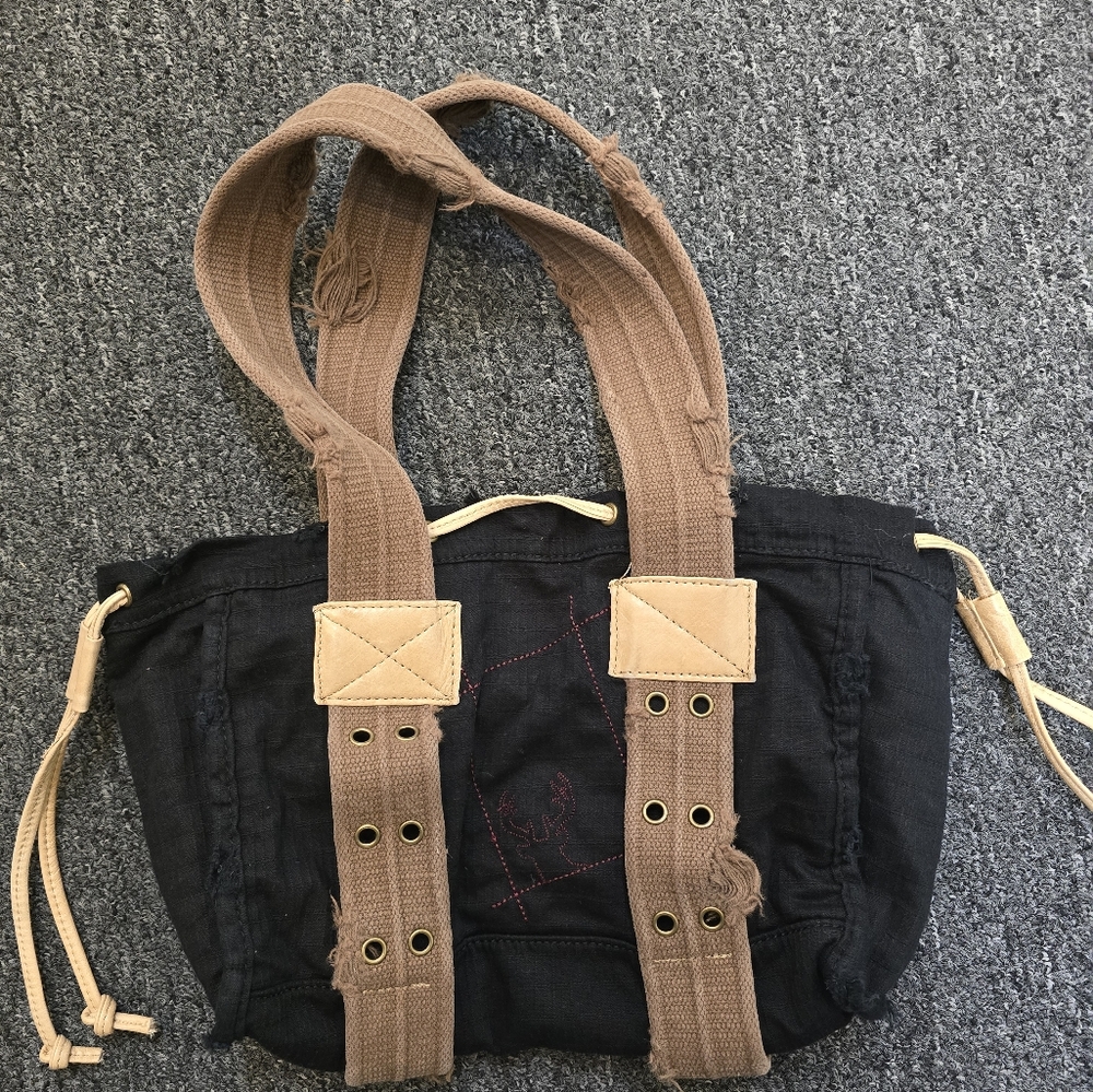 Stylish Black and Tan Women Shoulder Bag